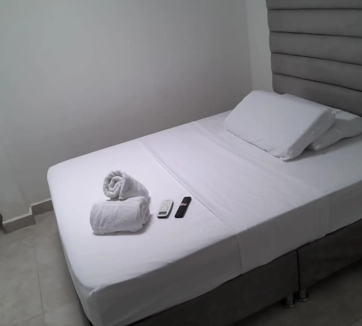 Aw Hotel Puerta De San Cayetano カリ 0*,  コロンビア