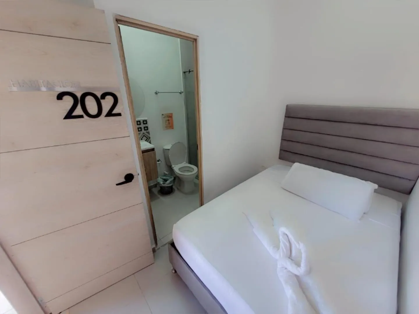 Aw Hotel Puerta De San Cayetano Cali Colombia